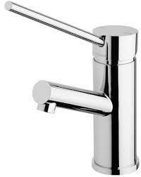 Knowing what to look for when purchasing bathroom and kitchen faucets